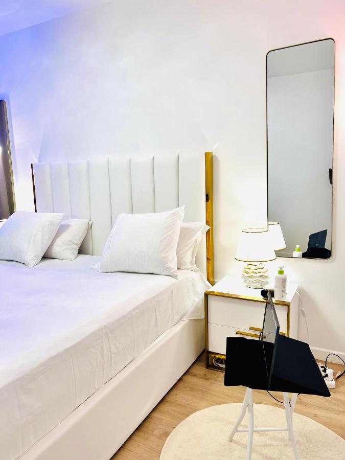 Les Residences De Djibril Le Blanc-Mesnil Dış mekan fotoğraf