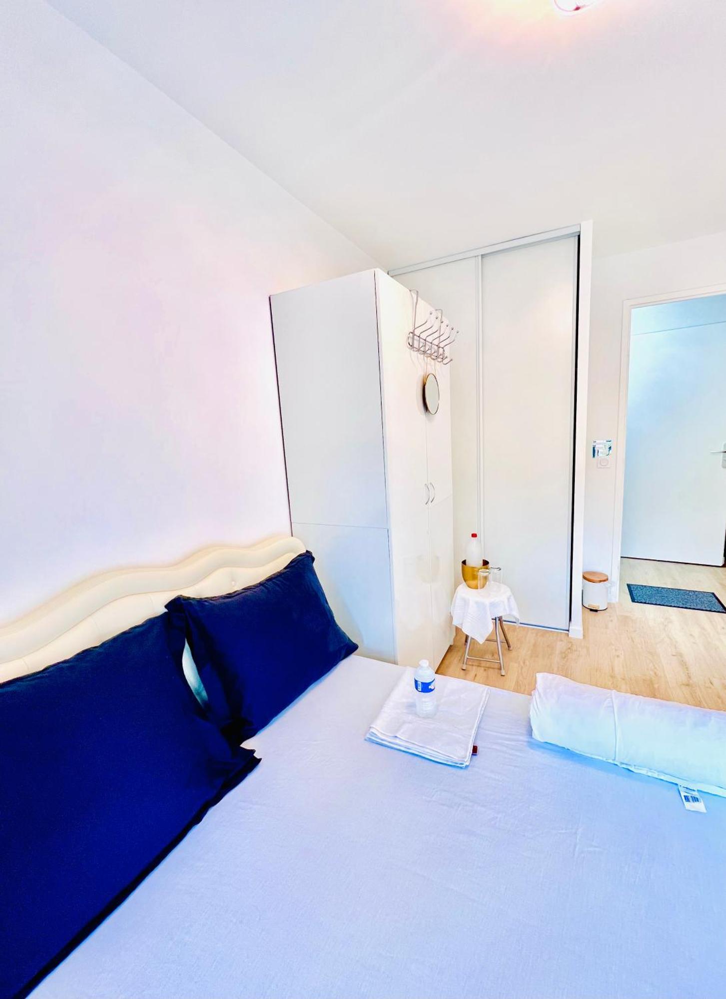 Les Residences De Djibril Le Blanc-Mesnil Dış mekan fotoğraf