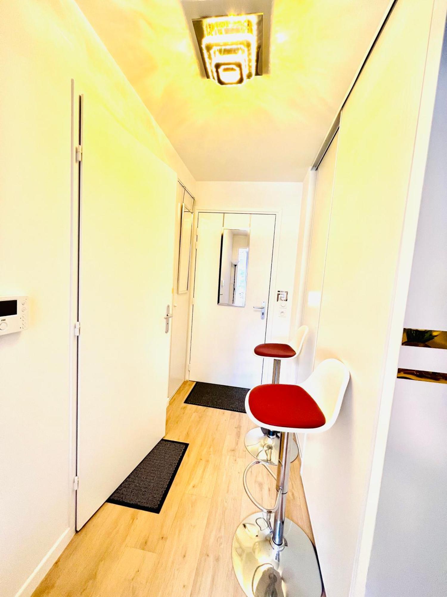 Les Residences De Djibril Le Blanc-Mesnil Dış mekan fotoğraf